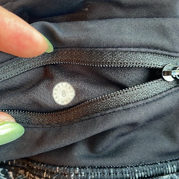 Lululemon Speed Short (4 way stretch 2 1/2”) - Picture 3 of 5